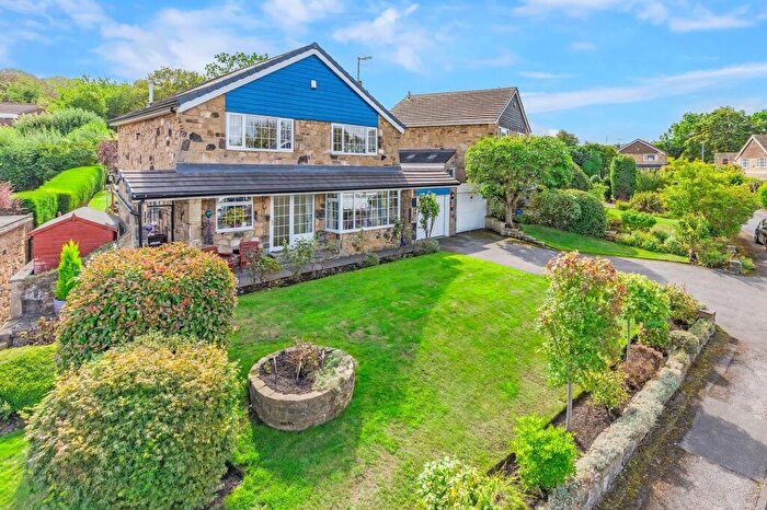 4 Bedroom Detached House For Sale In New Close Road, Shipley, BD18