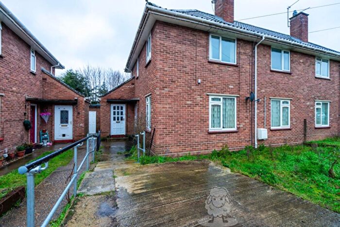 2 Bedroom Apartment To Rent In Freshfield Close, Norwich, Norfolk, NR5