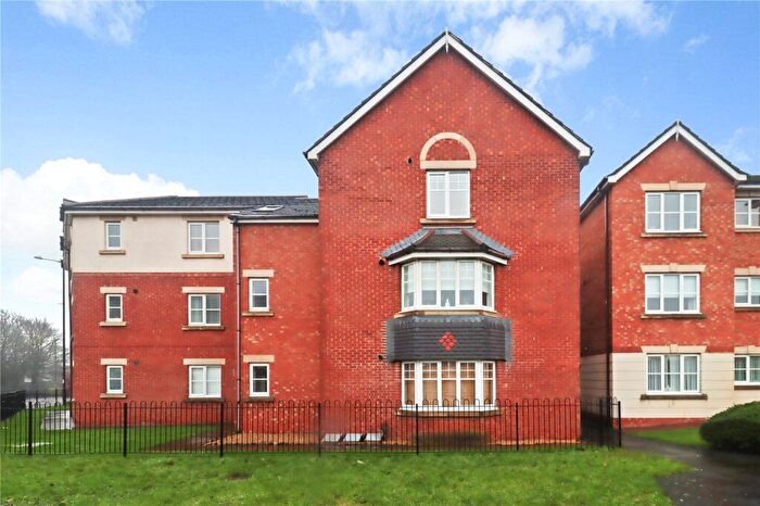 2 Bedroom Flat For Sale In Dumbarton Close, Sunderland, Tyne And Wear, SR4