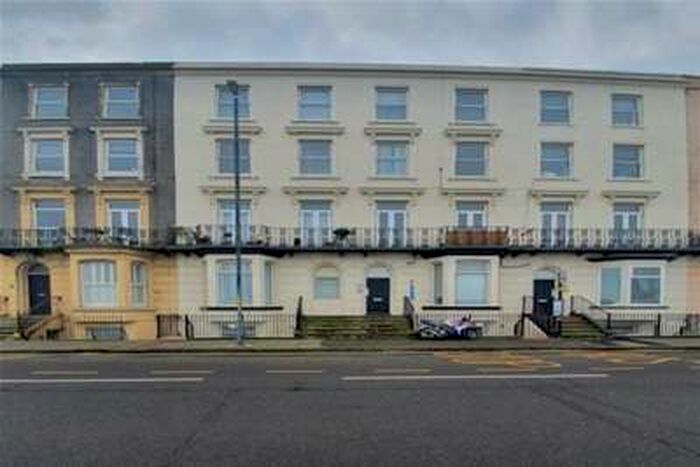 2 Bedroom Flat To Rent In Ethelbert Terrace, Margate, CT9