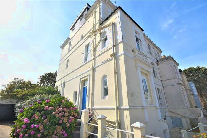 2 Bedroom Property To Rent In St. Pauls Place, St. Leonards-on-sea, TN37