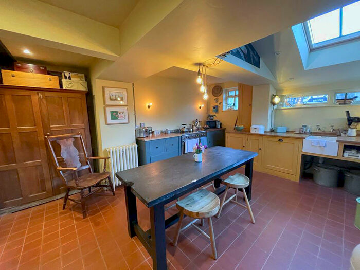 3 Bedroom Cottage For Sale In Rook Street, Lothersdale, BD20