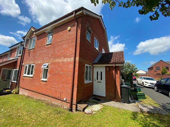 2 Bedroom Semi-Detached House To Rent In Ormonds Close, Bradley Stoke, Bristol, BS32