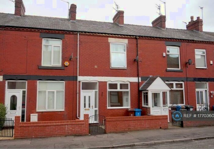 2 Bedroom Terraced House To Rent In Church Street, Failsworth, Manchester, M35