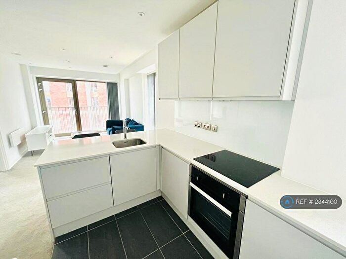 1 Bedroom Flat To Rent In Hulme Street, Salford, Manchester, M5