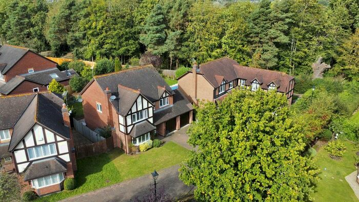 4 Bedroom Detached House For Sale In Broadwells Court, Broadwells Crescent, Coventry, CV4