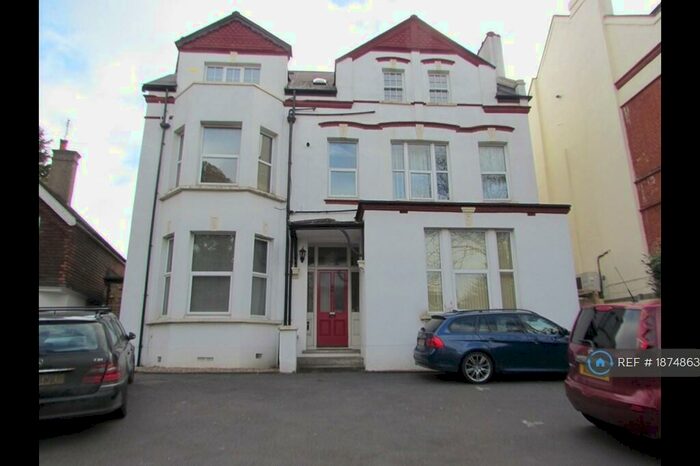 1 Bedroom Flat To Rent In Brighton Rd, Sutton, SM2