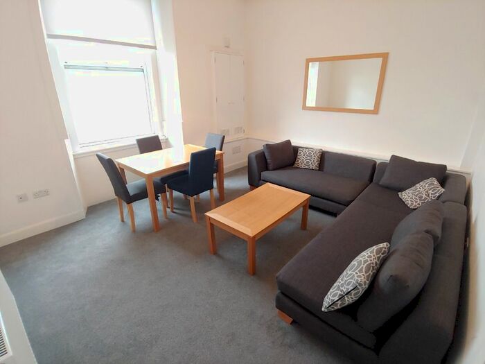 4 Bedroom Flat To Rent In Morrison Street, West End, Edinburgh, EH3