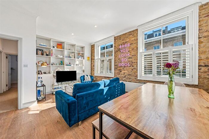 2 Bedroom Flat For Sale In Stanmer Street, Battersea, SW11