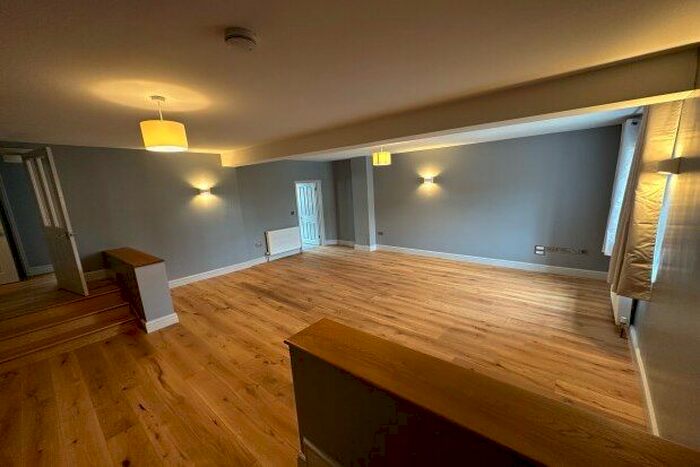 4 Bedroom Property To Rent In The Old Green, Horton-Cum-Studley, Oxford, OX33