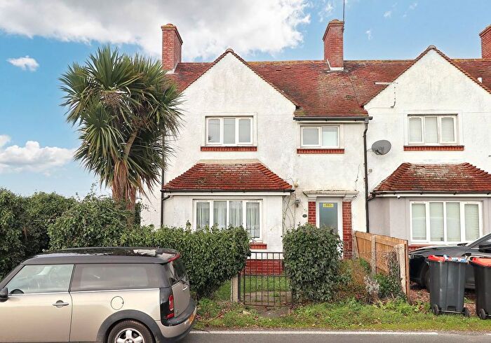 2 Bedroom End Of Terrace House For Sale In Manston Court Road, Manston, Ramsgate, Kent, CT12