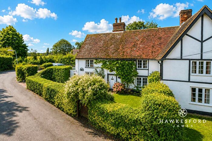 3 Bedroom Cottage For Sale In Lewson Street, Norton, ME9