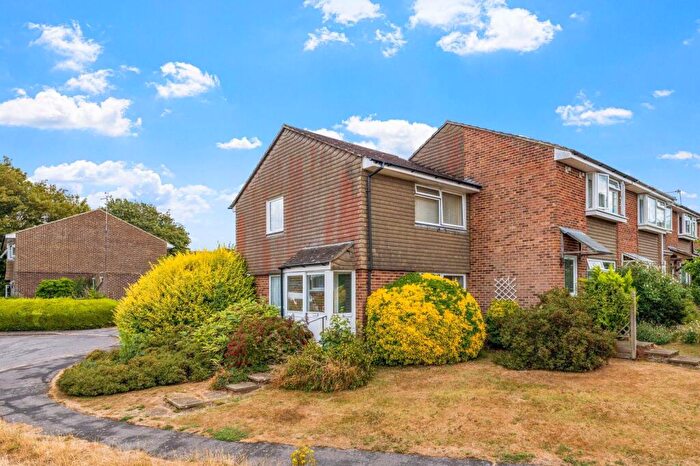 2 Bedroom House For Sale In Buckhurst Close, Lewes, BN7