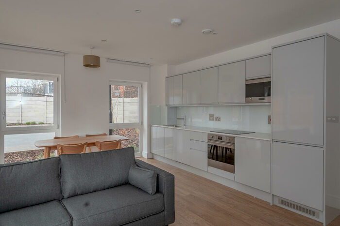 2 Bedroom Apartment To Rent In Dudley Road, B18