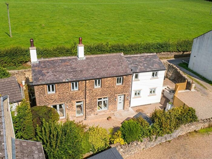 3 Bedroom Cottage For Sale In Robin Cottage, Back Lane, Shelley, HD8