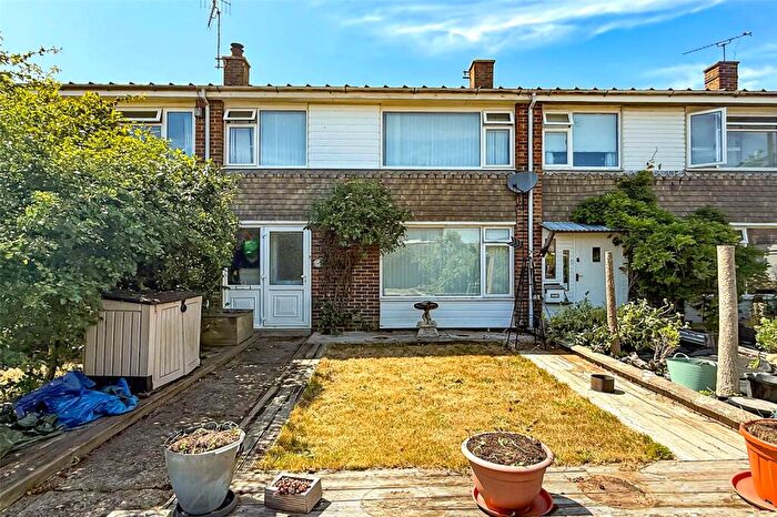 3 Bedroom Terraced House For Sale In Norfolk Gardens, Littlehampton, West Sussex, BN17