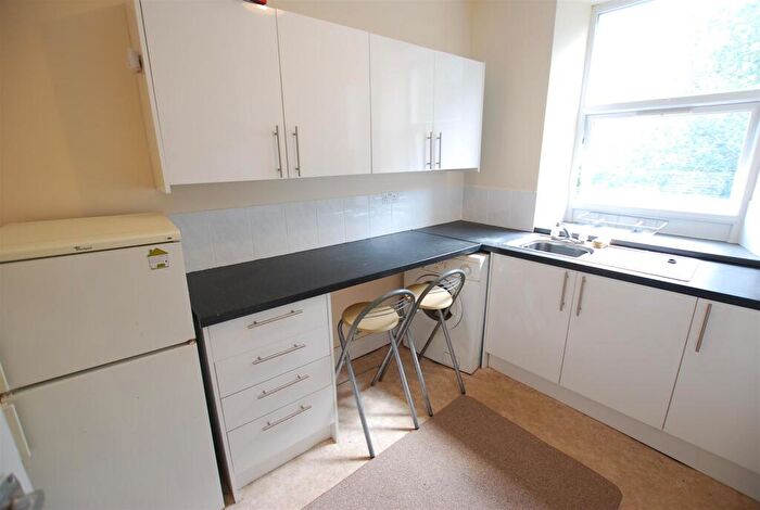 2 Bedroom Apartment To Rent In Crookesmoor Road, Sheffield, S10