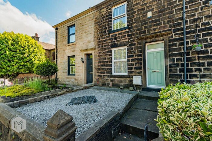 2 Bedroom Cottage For Sale In Turton Road, Bolton, BL2