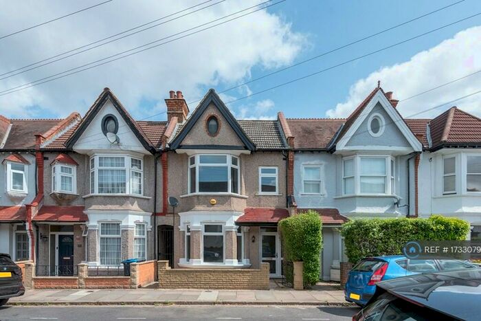 4 Bedroom Terraced House To Rent In Ashbourne Road, Mitcham, CR4
