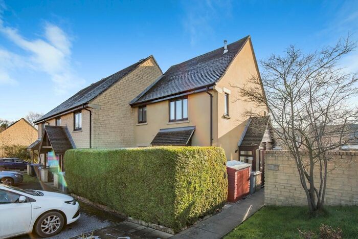 1 Bedroom Semi Detached House To Rent In Farmington Drive, Witney, OX28