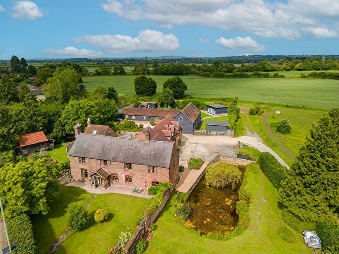 7 Bedroom Detached House For Sale In Tewkesbury Road, Twigworth, Gloucester, GL2