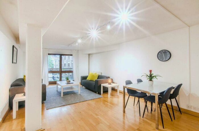 3 Bedroom Flat To Rent In New Crane Place, Wapping, London, E1W