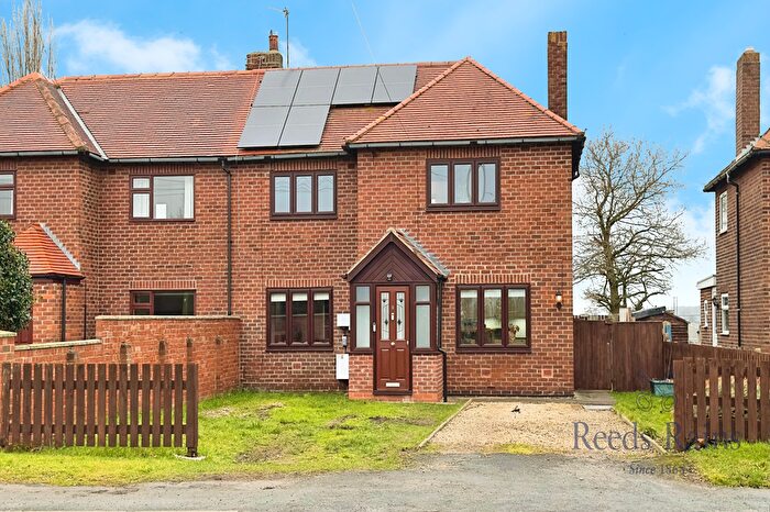 3 Bedroom Semi-Detached House For Sale In Main Street, West Haddlesey, Selby, North Yorkshire, YO8