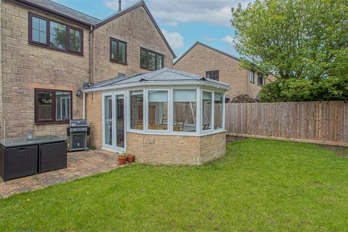 4 Bedroom Detached House For Sale In Mullins Close, Colerne, SN14