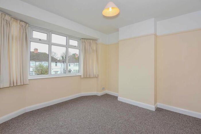 3 Bedroom Semi-Detached House To Rent In Marston, Oxford, OX3