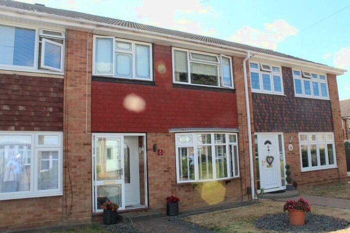 3 Bedroom Terraced House To Rent In Hawkinge Way, Hornchurch, London, RM12