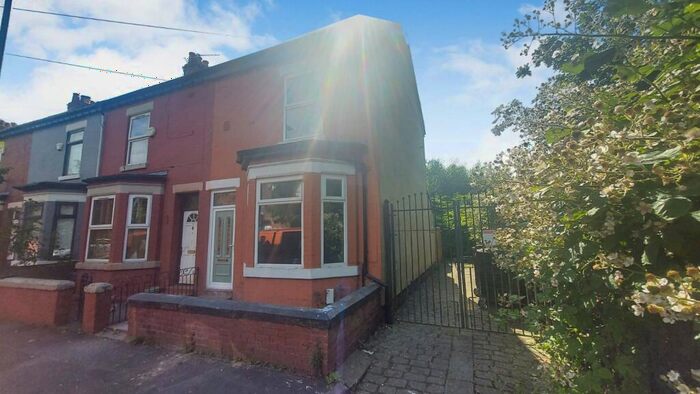 2 Bedroom End Of Terrace House To Rent In Griffin Grove, Manchester, Greater Manchester, M19