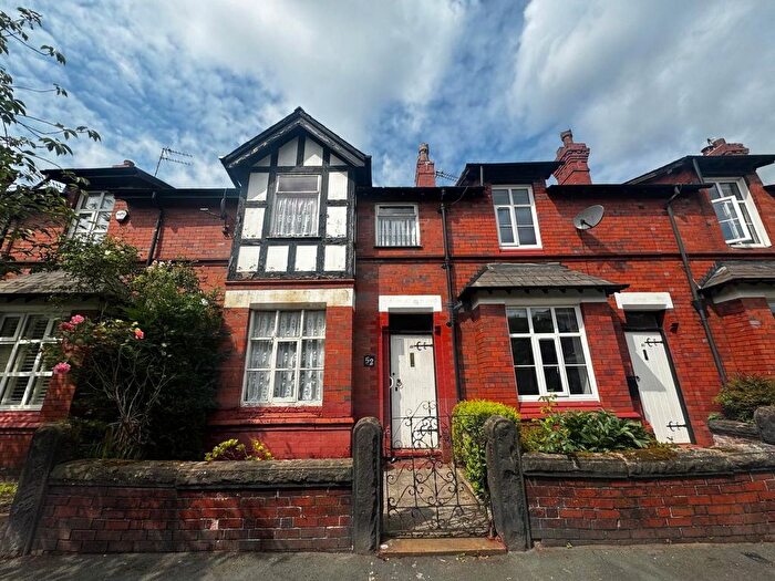 3 Bedroom Terraced House For Sale In Brown Street, Altrincham, WA14
