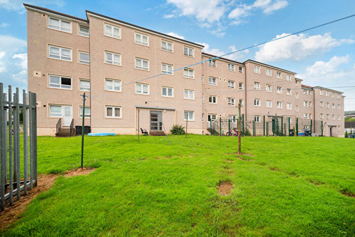 3 Bedroom Flat For Sale In Drumilaw Way, Cambuslang, G73