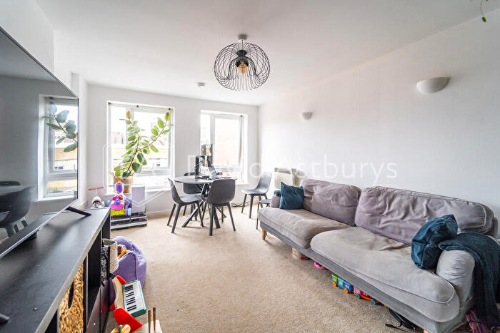 1 Bedroom Apartment To Rent In Wood Green, Station Road, London, N22