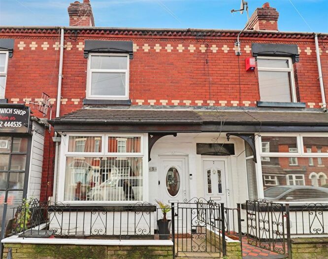 2 Bedroom Terraced House For Sale In Dimsdale Parade East, Newcastle, ST5