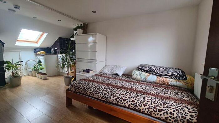 Studio To Rent In Bruce Castle Road, Seven Sister, N17