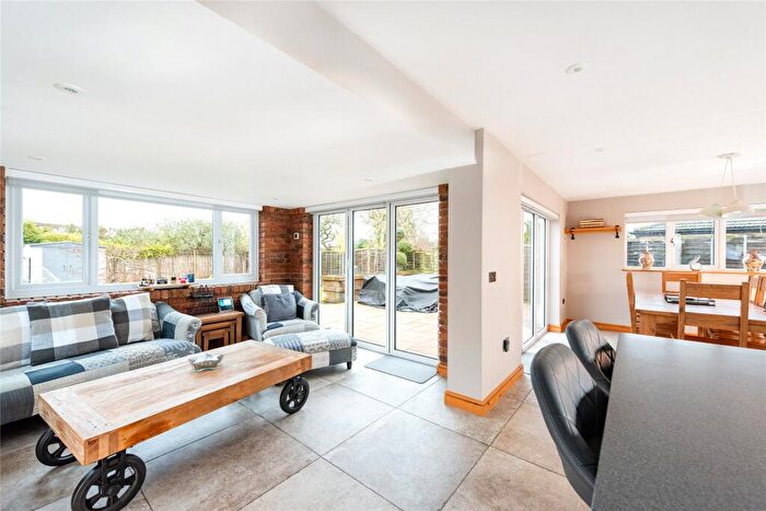 5 Bedroom Detached House For Sale In Booth Lane North, Boothville, Northampton, Northamptonshire, NN3