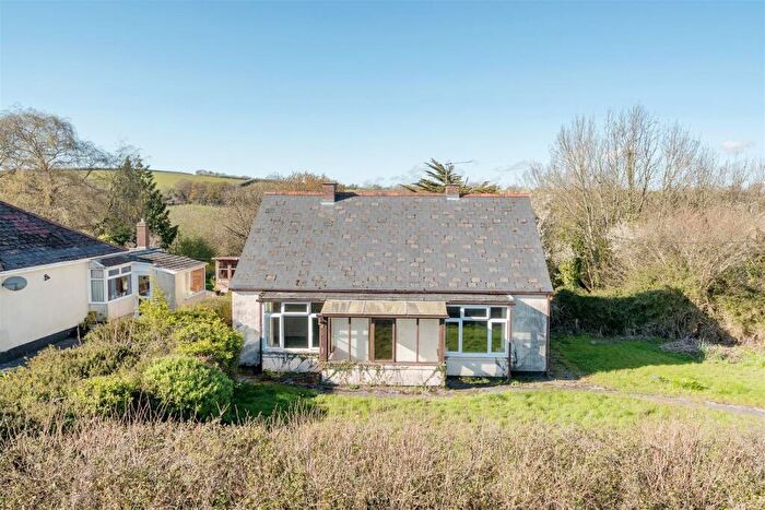 2 Bedroom Bungalow For Sale In Longdown, Exeter, EX6