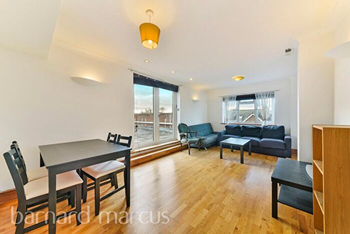 2 Bedroom Apartment To Rent In Stanley Road, Sutton, SM2