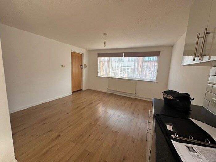 1 Bedroom Property To Rent In Clive Road, Portsmouth, PO1