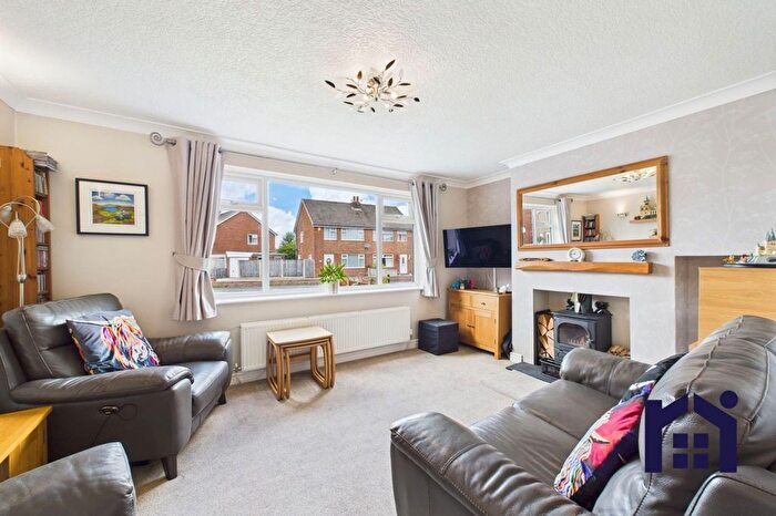 3 Bedroom Semi-Detached House For Sale In Windsor Road, Eccleston, PR7