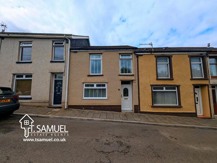 2 Bedroom Terraced House For Sale In Railway Terrace, Hirwaun, Aberdare, CF44