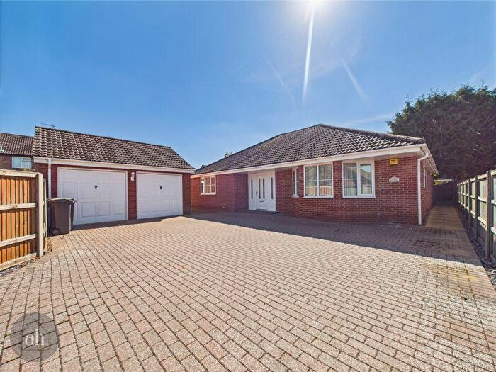 4 Bedroom Bungalow For Sale In Barton Road, Thurston, IP31