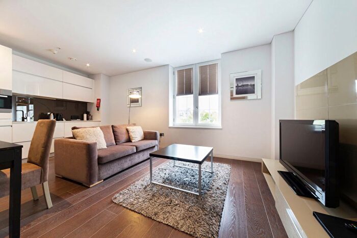 1 Bedroom Flat To Rent In Strand, London, WC2R