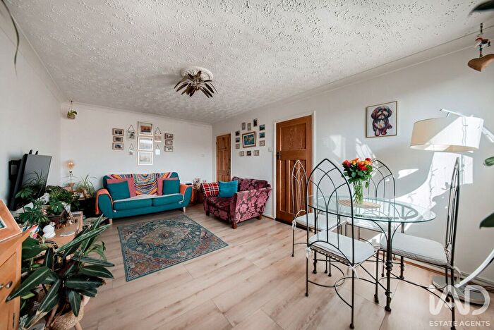 2 Bedroom Flat For Sale In Brunswick Road, Coventry, CV1