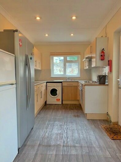 4 Bedroom Terraced House To Rent In Fitzroy Street, Cardiff(City), CF24