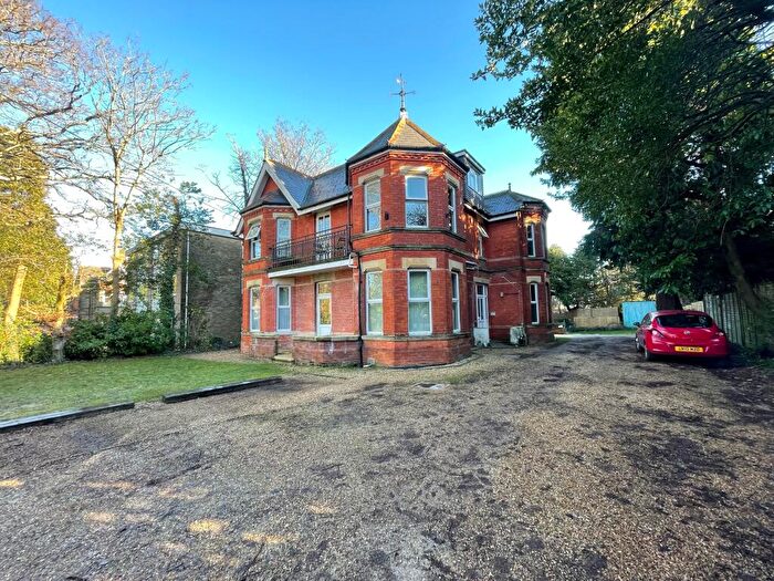 Studio To Rent In Wimborne Road, Winton, Bournemouth, BH3