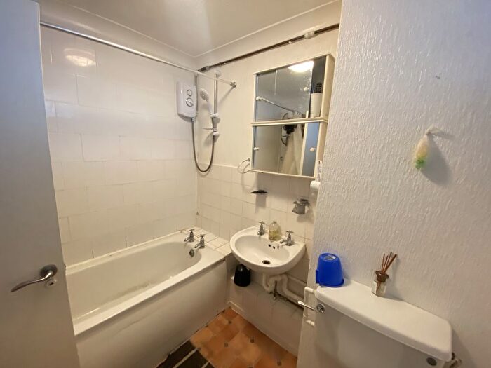 1 Bedroom Flat For Sale In One Bed Flat, Cambridge Central, CB4