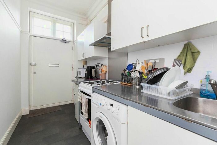 1 Bedroom Flat To Rent In Dewsbury Road, London, NW10