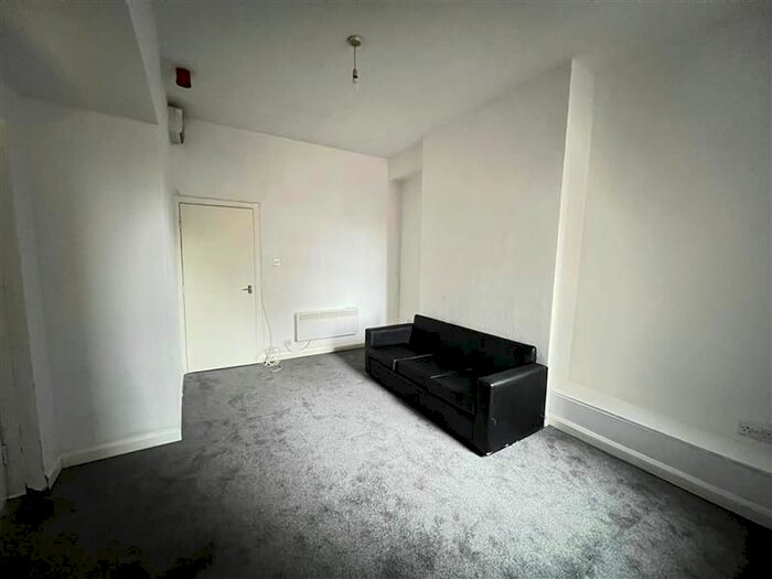 1 Bedroom Flat To Rent In Westminster Road, Kirkdale, Liverpool, L4